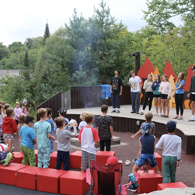 WILD Campfire Giant Canoe